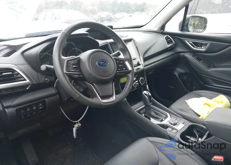 2023 Subaru Forester Touring из США, поврежденный, VIN JF2SKARC3PH512404